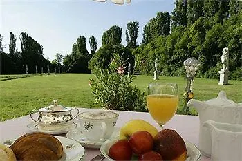 Villa Giustinian Castelfranco Veneto Hotell