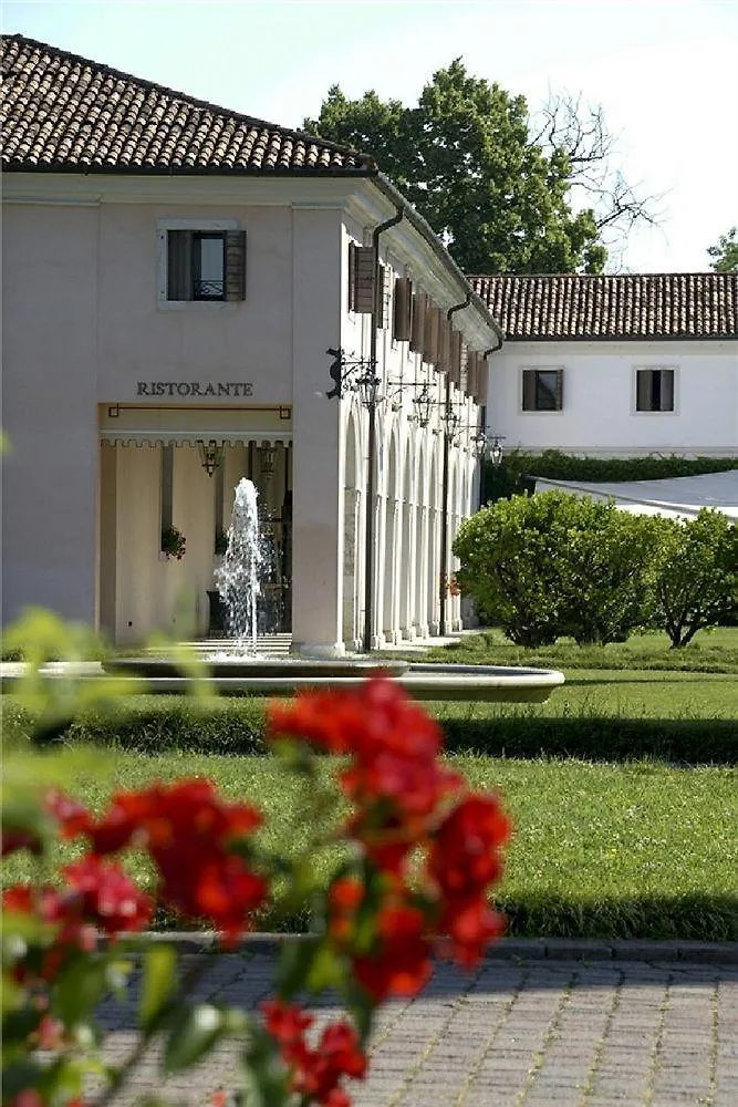 **** Ξενοδοχείο Villa Giustinian Καστελφράνκο Βένετο Ιταλία
